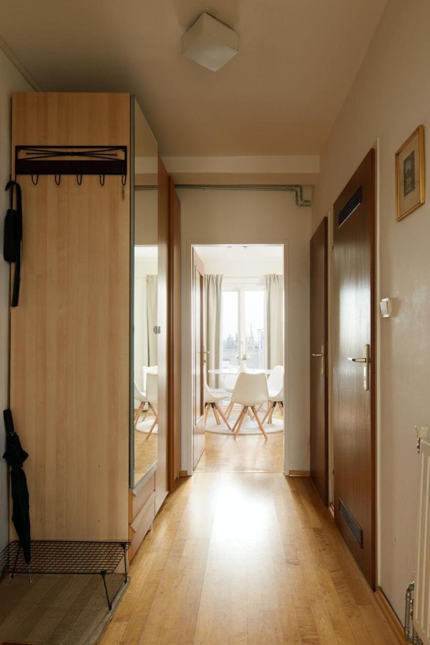 Apartment Zentral Direkt An U-Bahn Station 비엔나 외부 사진